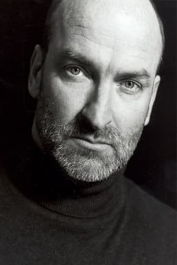 James Kidnie headshot