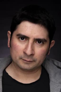 Ari Gallegos headshot