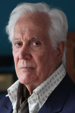 Federico Luppi headshot