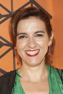 Llum Barrera headshot
