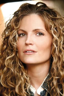 Jessica Duffy headshot