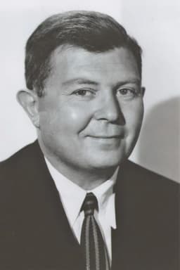 Benny Baker headshot