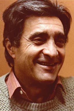 Martín Adjemián headshot