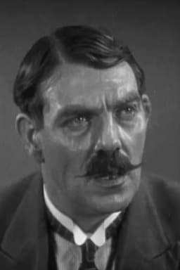 Harry Terry headshot