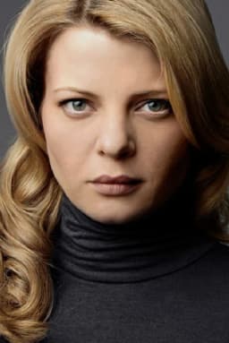 Jördis Triebel headshot