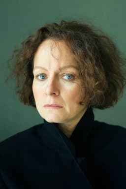 Samantha Morton headshot