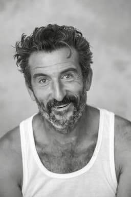 Luis Zahera headshot