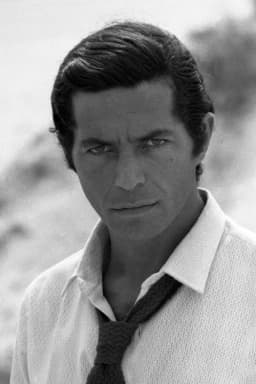 Angelo Infanti headshot