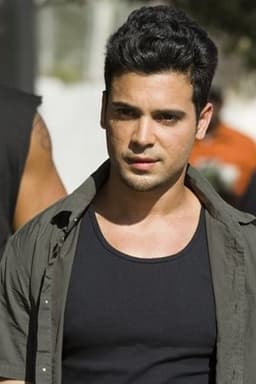 Christopher Martinez headshot