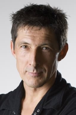 Peter Wingfield headshot
