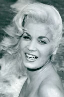 June Cunningham headshot