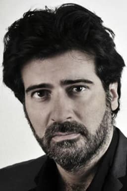 Rafael Spregelburd headshot