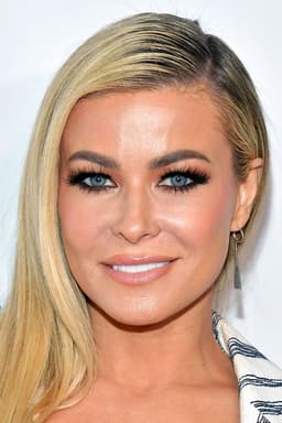 Carmen Electra headshot