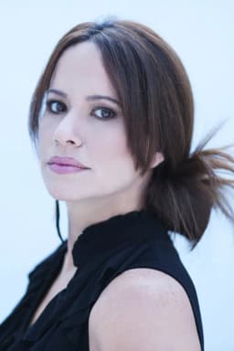 Geraldine Zinat headshot