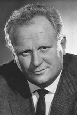 Gert Fröbe headshot