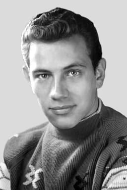 Alfonso Mejía headshot