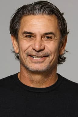 Chris Graham headshot