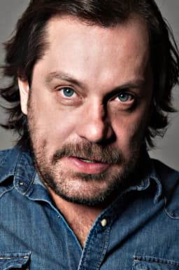 Roberto Duarte headshot