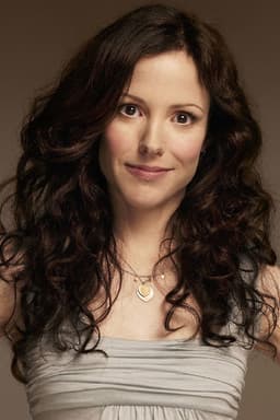 Mary-Louise Parker headshot