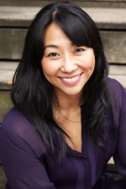 Jinny Wong headshot