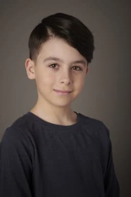 Athan Giazitzidis headshot