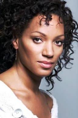 Karen Holness headshot