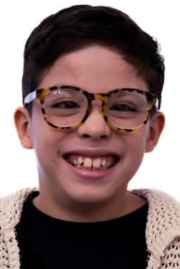 Julián Tello headshot