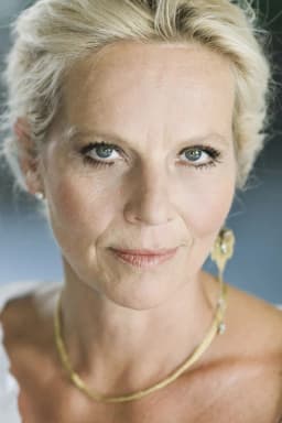Benedikte Hansen headshot