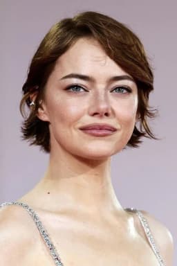 Emma Stone headshot