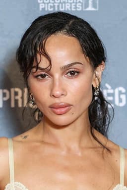 Zoë Kravitz headshot