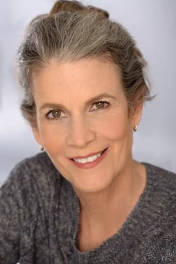 Ann Hearn headshot