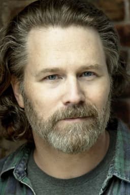 Eric Vale headshot
