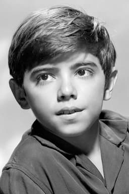 Felipe Pazos headshot