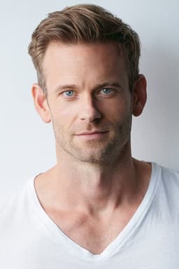 Eric Johnson headshot