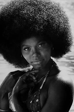 Gloria Hendry headshot