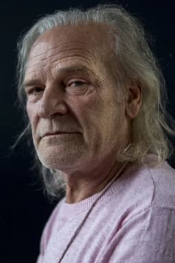 Lluís Homar headshot