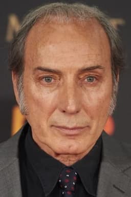 Eusebio Poncela headshot