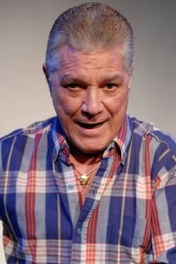 Miguel Ángel Suárez headshot