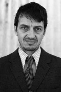 Dave Vescio headshot