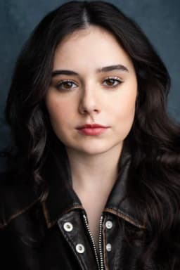 Julia Antonelli headshot