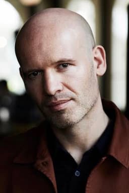 Sebastian Rice-Edwards headshot
