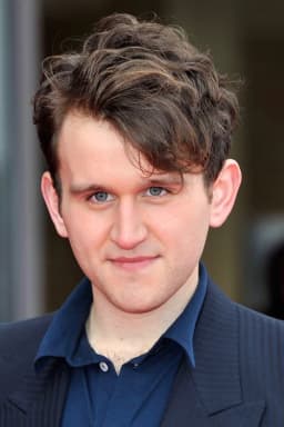 Harry Melling headshot