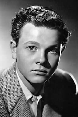 Robert Arthur headshot