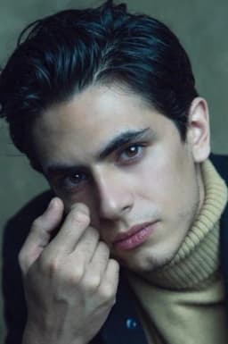 David Montalvo headshot