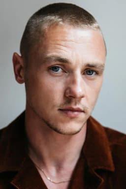 Ben Hardy headshot
