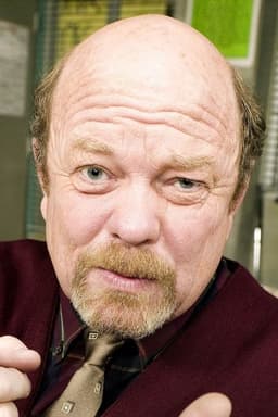 Phil Hendrie headshot