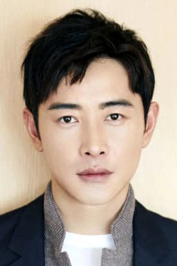 Luo Jin headshot
