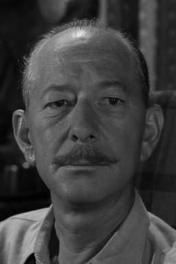 Vaughn Taylor headshot
