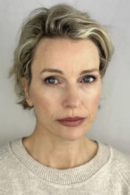 Miriam Cooke headshot
