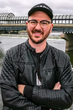 Tim Dodd headshot